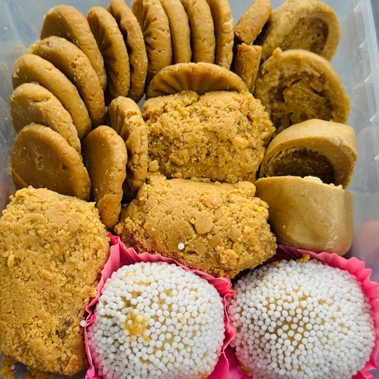 পাবনা স্পেসাল প্যারা সন্দেশ কম্বো-pabna pera combo